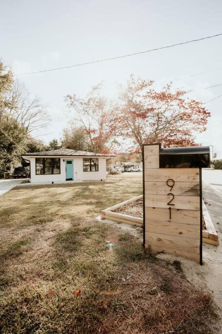 הוילה The Turquoise Door Modern Rustic In Town Of לקסינגטון מראה חיצוני תמונה